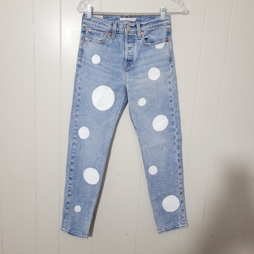 Levi’s Wedgie Straight Jeans Women’s Size 25 White Polka Dot Light Wash